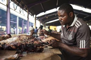 Von der Hauptstadt Windhoek in Richtung Süden