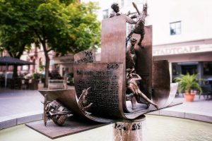 Wasserspiele und Brunnen für das Leben
