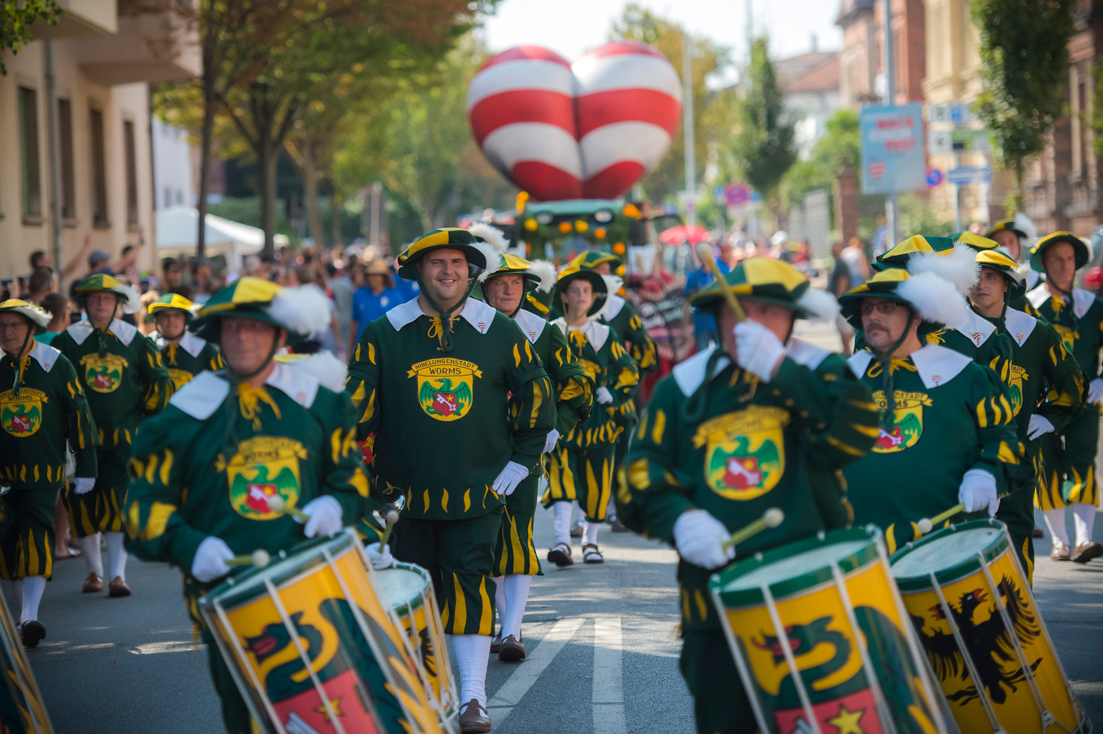 Wein- und Volksfest am Rhein