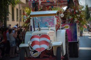 Wein- und Volksfest am Rhein
