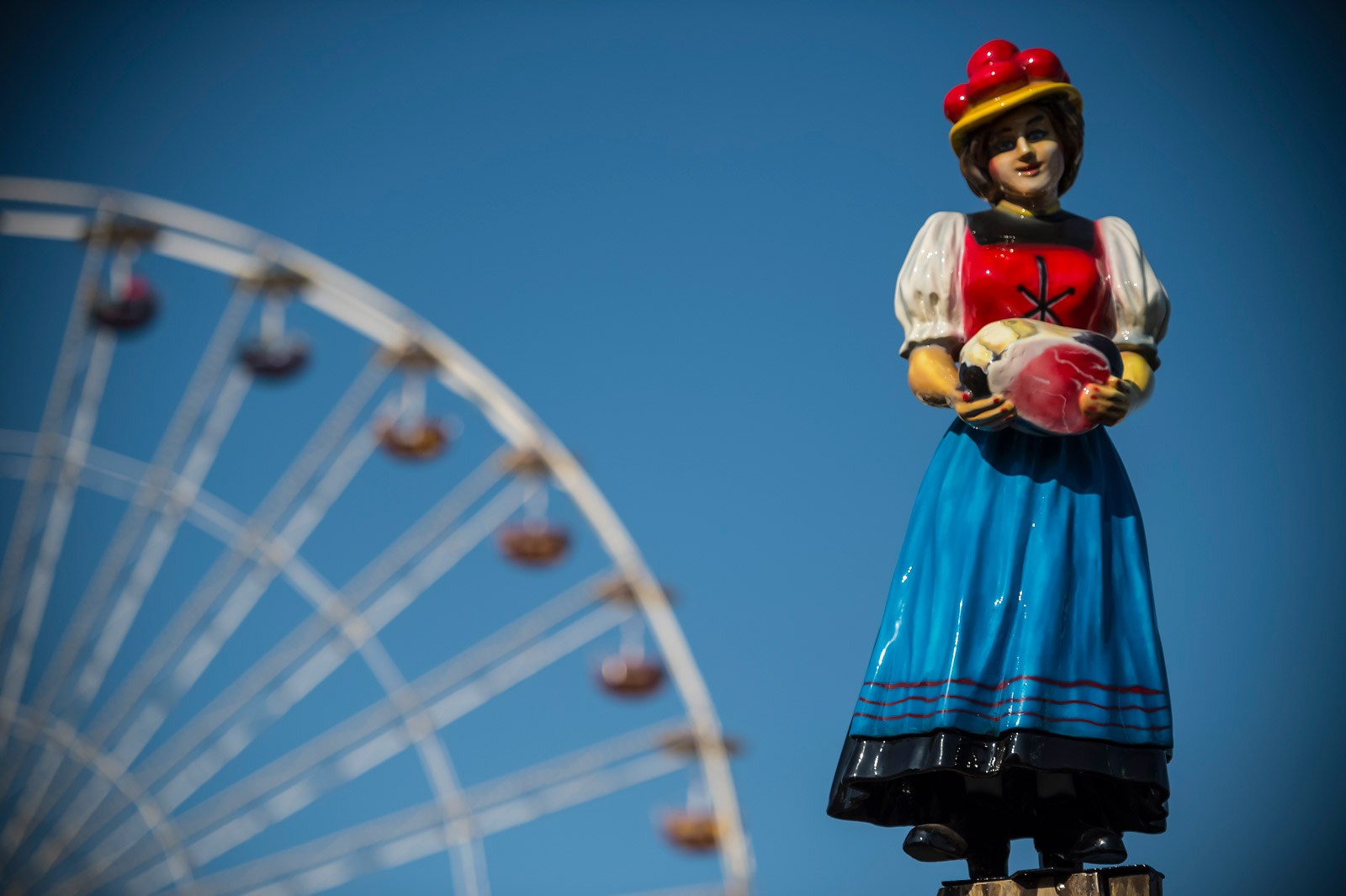 Wein- und Volksfest am Rhein
